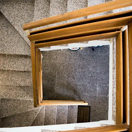 Luka Apartment *